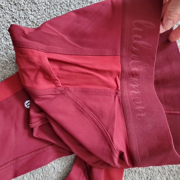 Lululemon Box it out tight - Picture 4 of 6